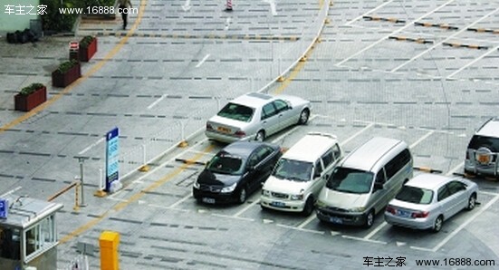 深圳路外停车场不收调节费最高或罚10万